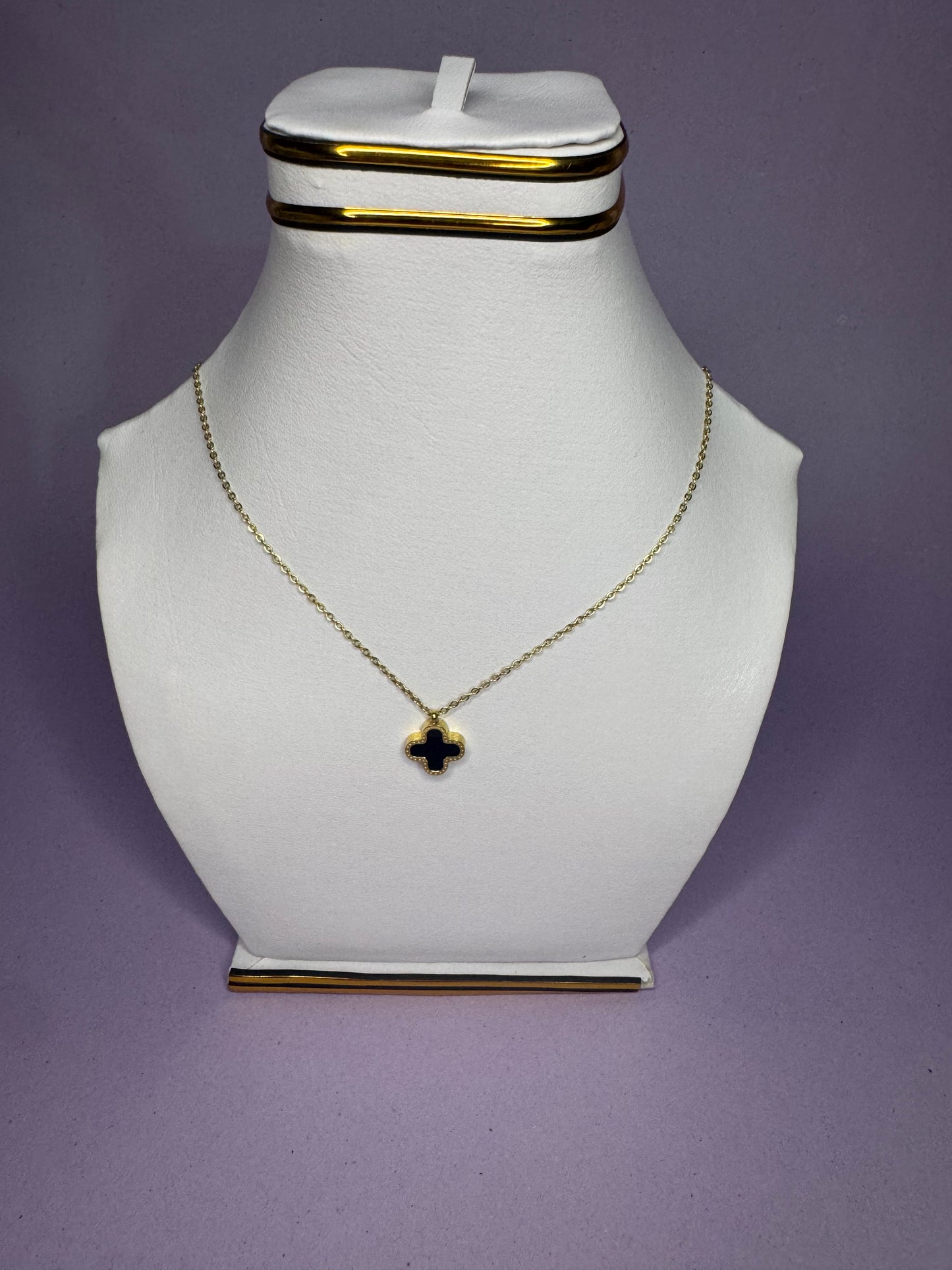 Four Leaf Clover Pendant 2 in 1