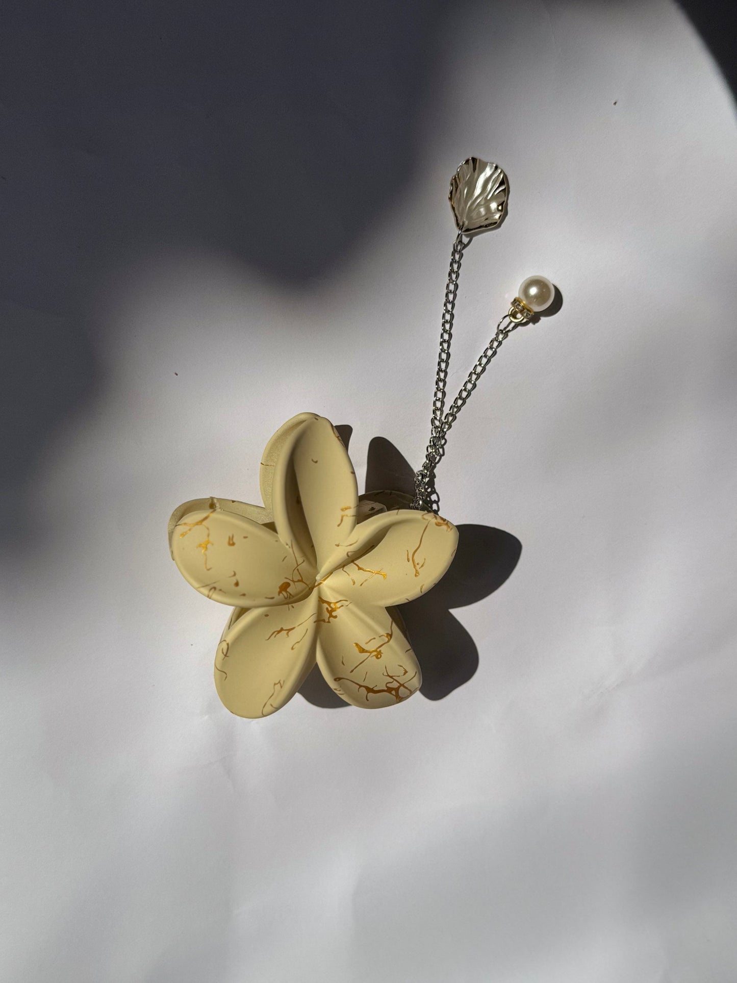 Pack of 3 Hibiscus Flower with Pearl  - Any 3