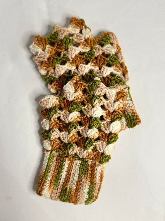 Multi shade crochet gloves - Handmade